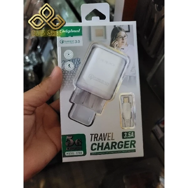 Oppo Macro Charger