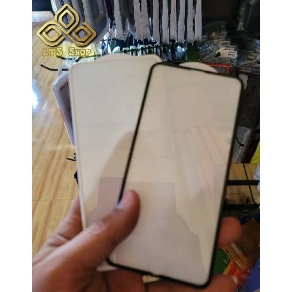 iPhone XS Max Screen Protection