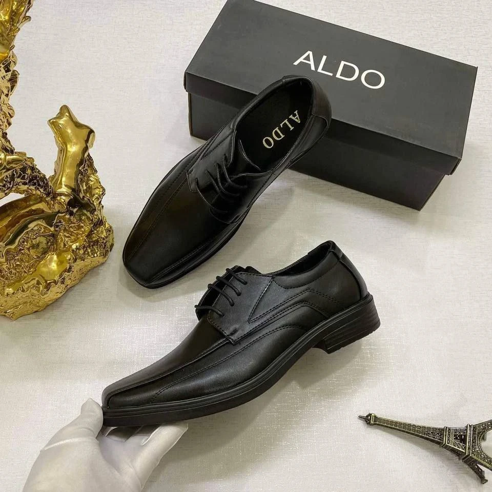 ស្បែកជេីងប៊ូ ALDO ចងខ្សែ គុណភាពខ្ពស់ ស្បែកឆៅ  មានប្រអប់ Brand